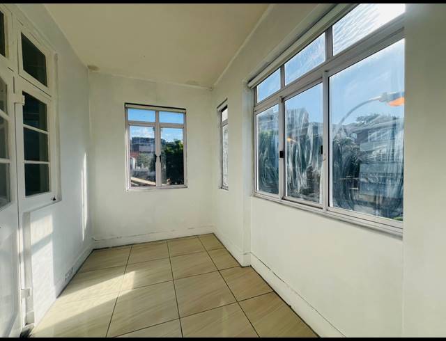 1.5 BEDROOM APARTMENT TO LET IN MORNINGSIDE